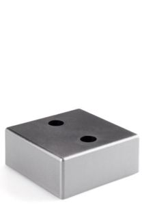 Srebrna nóżka meblowa plastikowa 60x60x25 mm