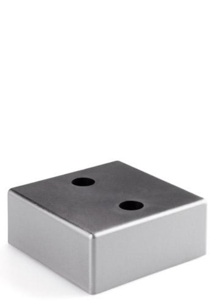 NÓŻKA MEBLOWA PLASTIKOWA H-25 SREBRNA 60 x 60 x 25 mm