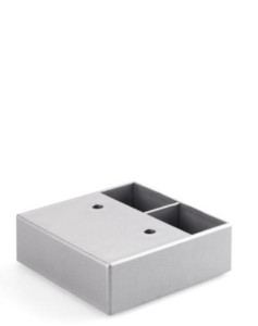 Srebrna nóżka meblowa plastikowa 60x60x20 mm