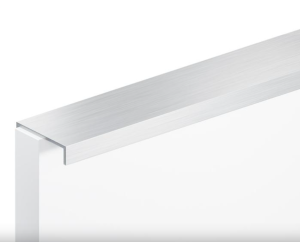 Uchwyt meblowy nakładany krawędziowy UM-490 L-256 chrom mat