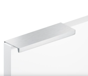 Uchwyt meblowy krawędziowy nakładany UM-494 L-96 chrom mat