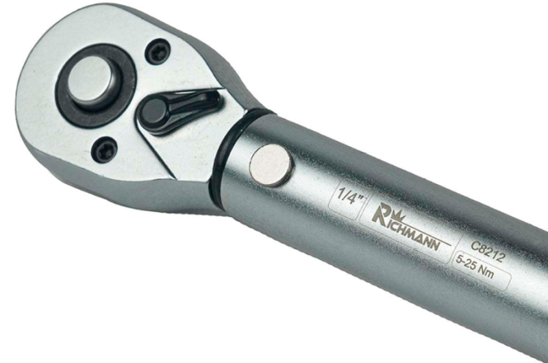 KLUCZ DYNAMOMETRYCZNY DWUKIERUNKOWY KALIBROWANY 3/8" / 19-110 Nm