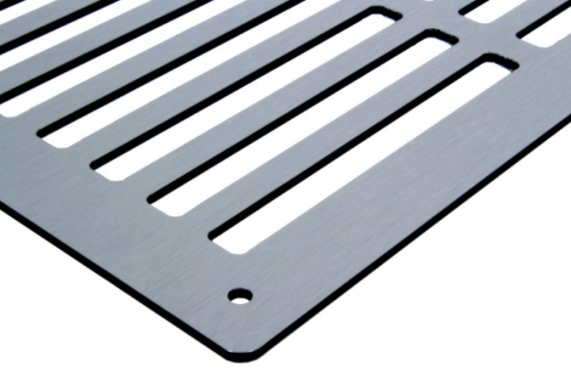 KRATKA WENTYLACYJNA NAWIERZCHNIOWA ALUMINIUM DIBOND 3 mm 250 x 350 mm