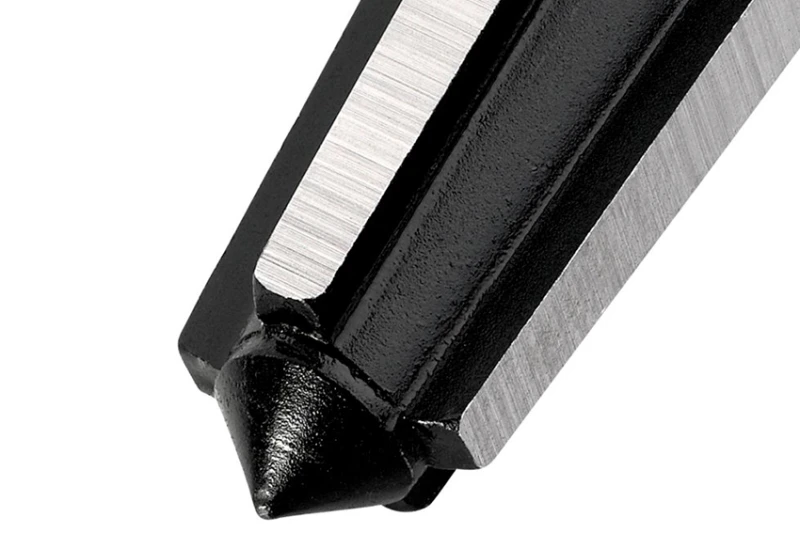 R4710013 2.png